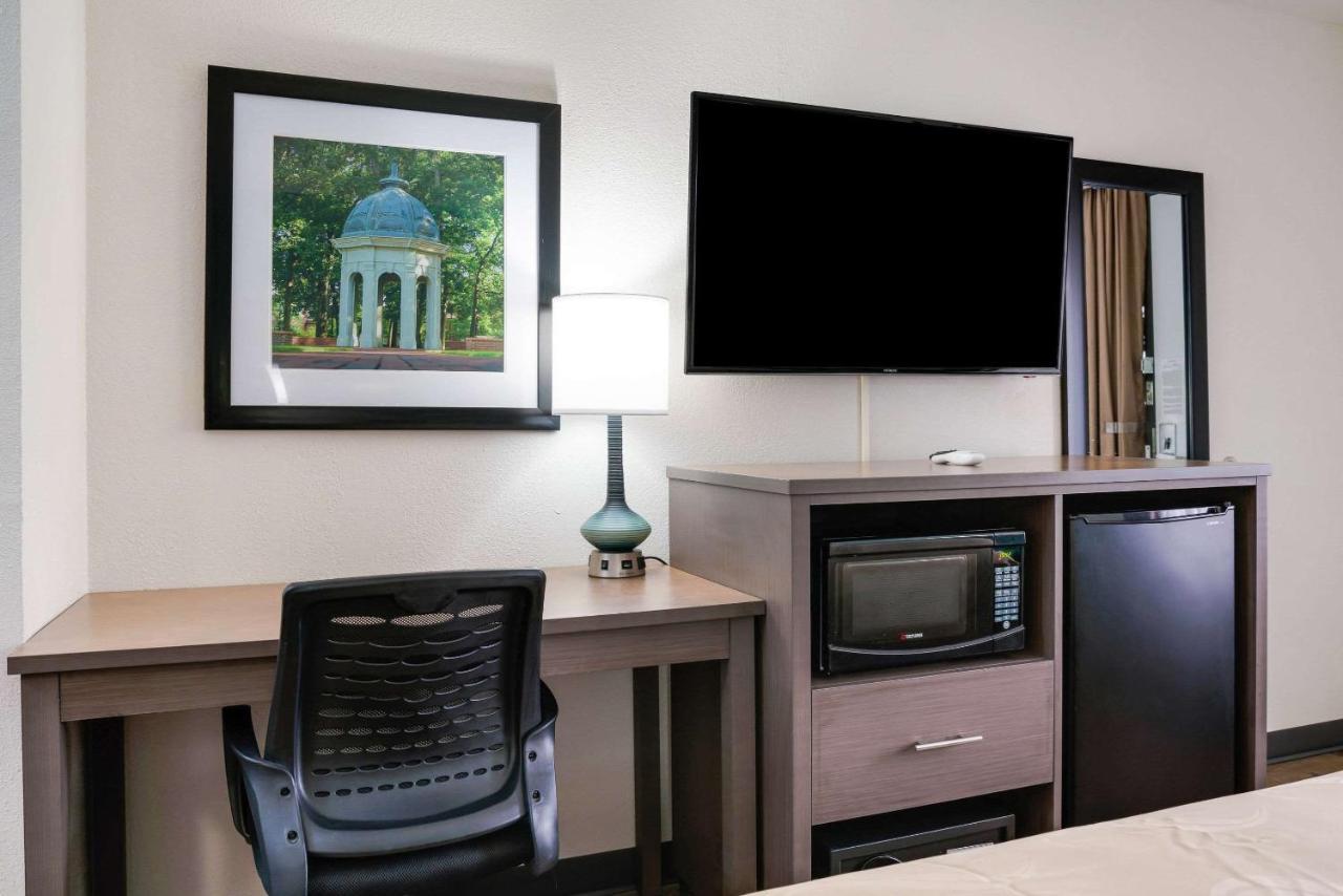 Quality Inn Greenville Near University Kültér fotó