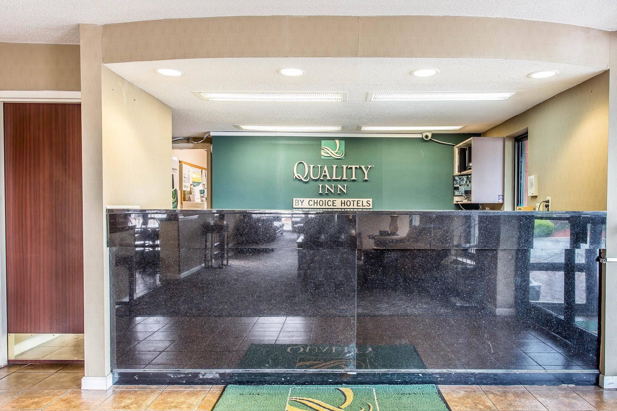 Quality Inn Greenville Near University Kültér fotó